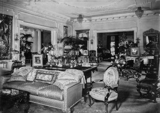 1948 livingroom