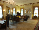 drawing room